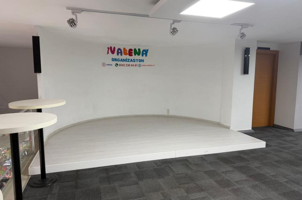 ÇAYIROVA'DA KÜLTÜR MERKEZİ KARŞISI 3 KATLI FIRSAT SATILIK DÜKKAN