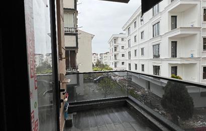 CENTURY 21'DEN EFİRLİ'DE AQUAPARK KARŞISI SATILIK 2+1 DAİRE!