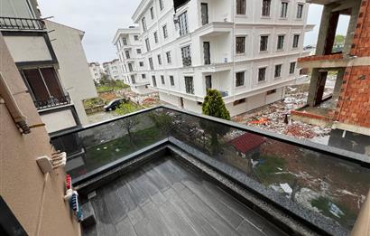 CENTURY 21'DEN EFİRLİ'DE AQUAPARK KARŞISI SATILIK 2+1 DAİRE!