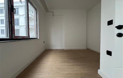 CENTURY 21'DEN EFİRLİ'DE AQUAPARK KARŞISI SATILIK 2+1 DAİRE!