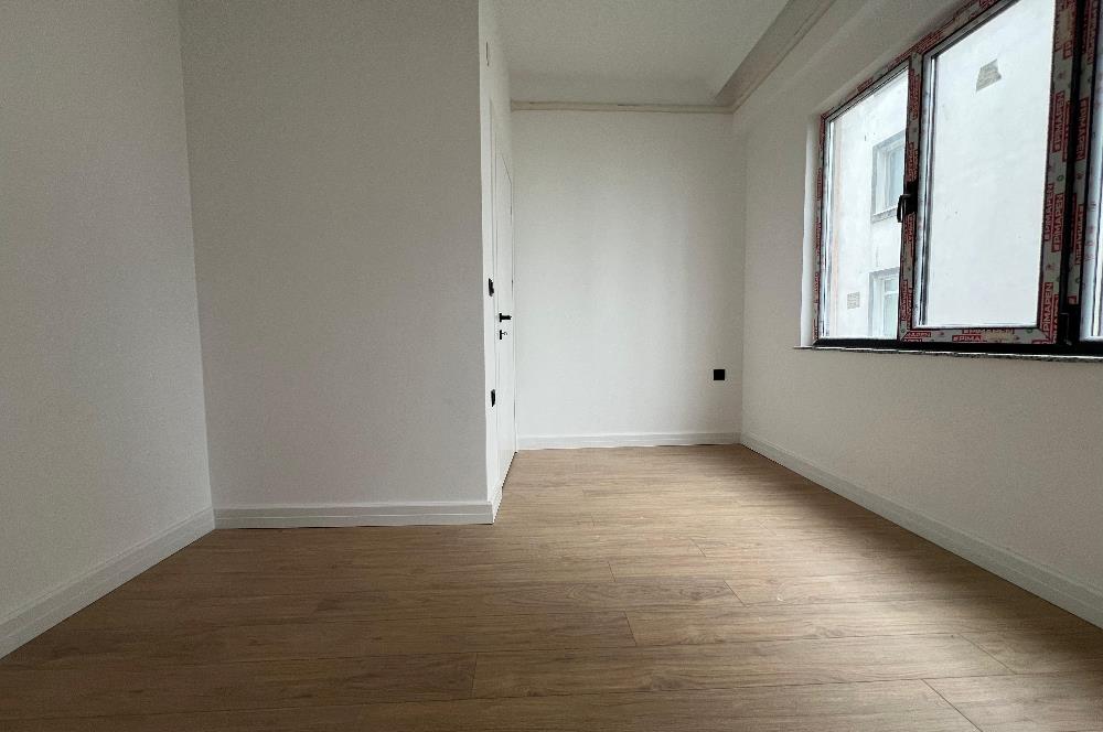 CENTURY 21'DEN EFİRLİ'DE AQUAPARK KARŞISI SATILIK 2+1 DAİRE!