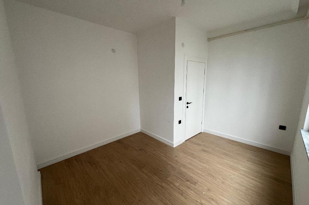 CENTURY 21'DEN EFİRLİ'DE AQUAPARK KARŞISI SATILIK 2+1 DAİRE!