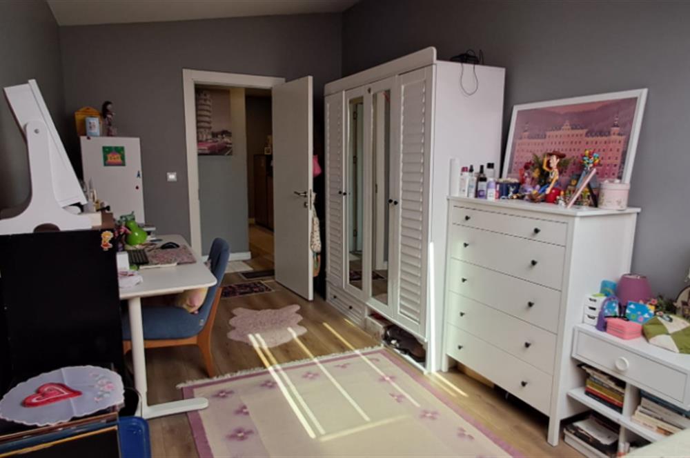 MALTEPE ESENKENT ANADOLU PARK SİTESİNDE BALKONLU 6+1 DUBLEKS