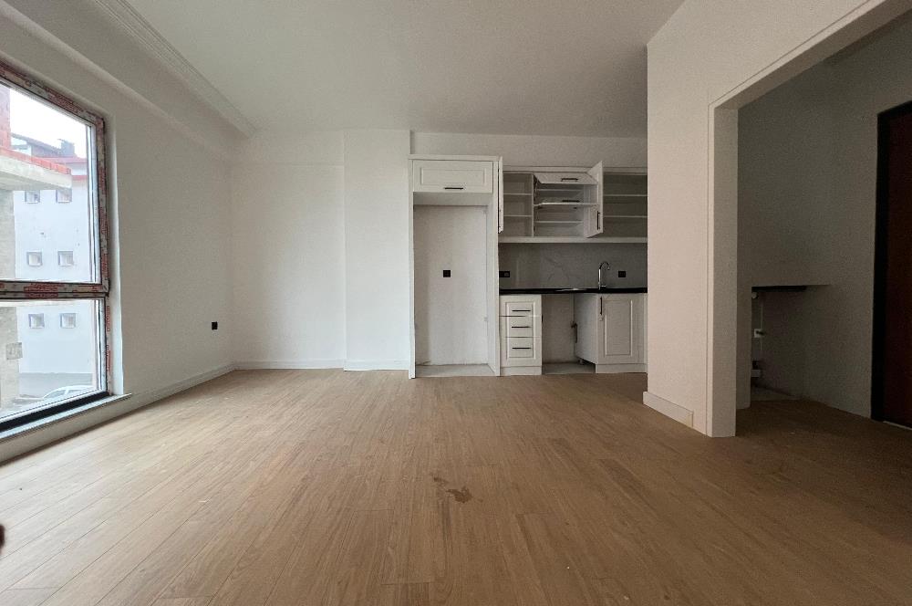 CENTURY 21'DEN EFİRLİ'DE AQUAPARK KARŞISI SATILIK 2+1 DAİRE!