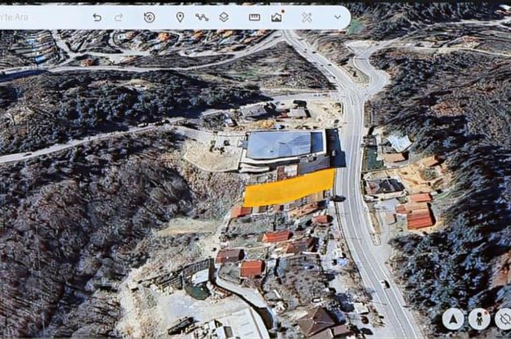 BEYKOZ ZERZAVATÇI'DA 812m2 İMARLI ,YOLA CEPHELİ SATILIK ARSA