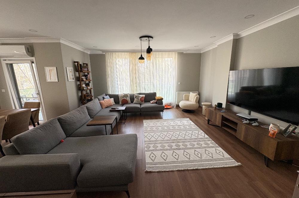 DİVANIN SOKAĞINDA BALKONLU KİRALIK DAİRE