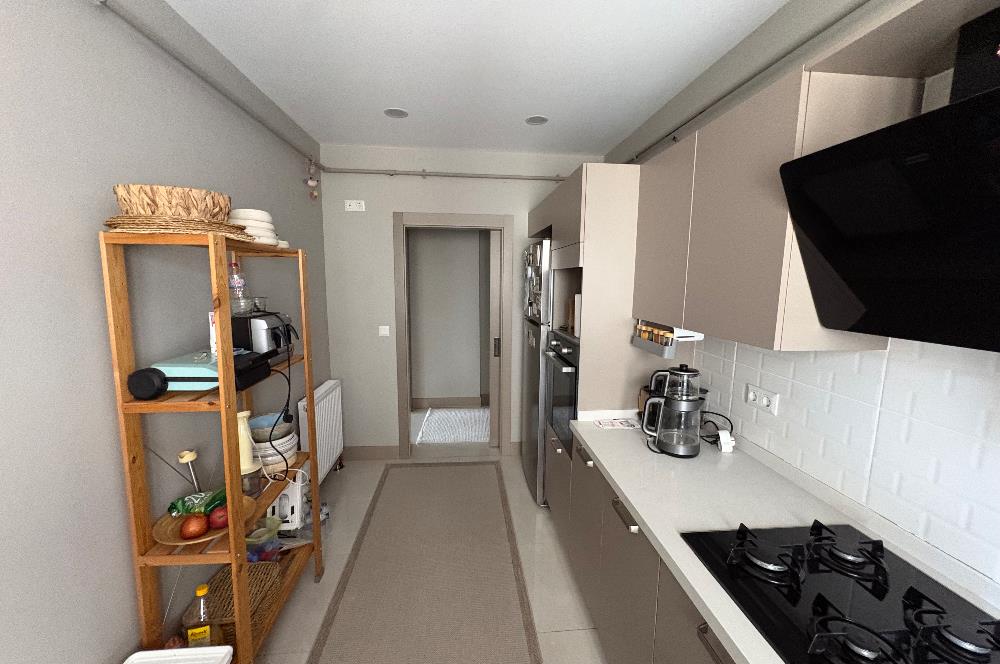 DİVANIN SOKAĞINDA BALKONLU KİRALIK DAİRE