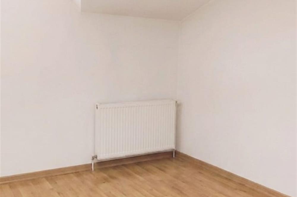 Pendik Yayalar Martan Resident Satılık 4+1 Çatı Dubleksi