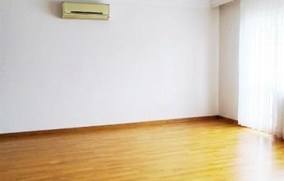 Pendik Yayalar Martan Resident Satılık 4+1 Çatı Dubleksi