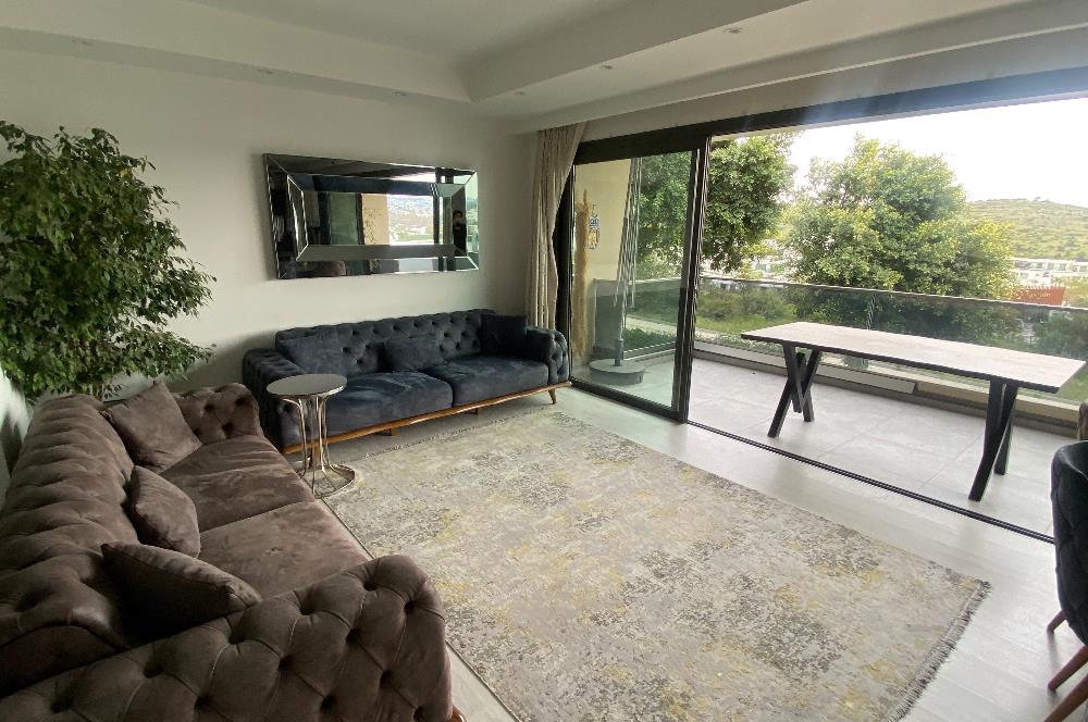 Bardakçı Yüzme Havuzlu Site Mobilyalı Manzaralı Kiralık Daire