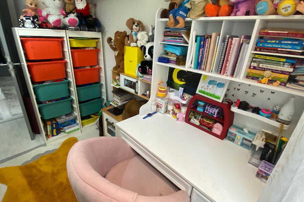 Bardakçı Yüzme Havuzlu Site Mobilyalı Manzaralı Kiralık Daire