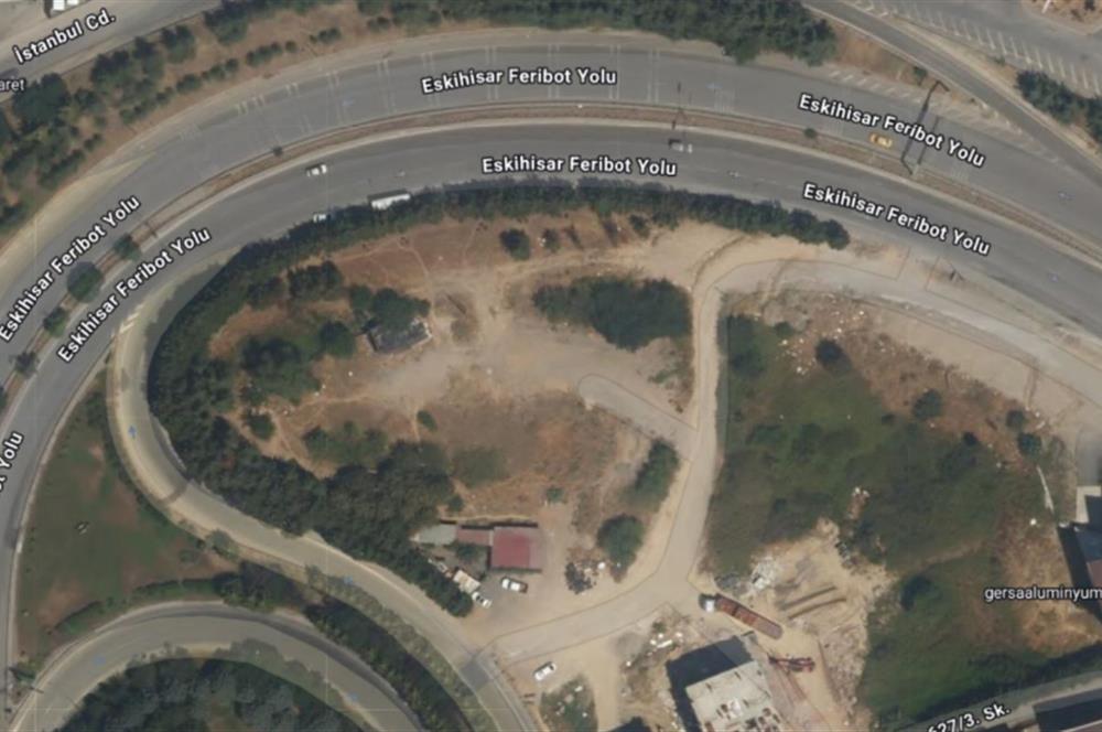 KOCAELİ ,GEBZE ESKİHİSAR FERİBOT YOLU ÜZERİ 3345m2 KİRALIK ARSA