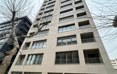 Kozyatağı Kadıpaşa Sokakta yeni 30 m2 SATILIK Dükkan