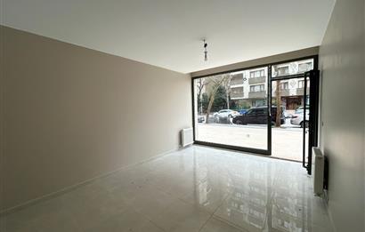 Kozyatağı Kadıpaşa Sokakta yeni 30 m2 SATILIK Dükkan