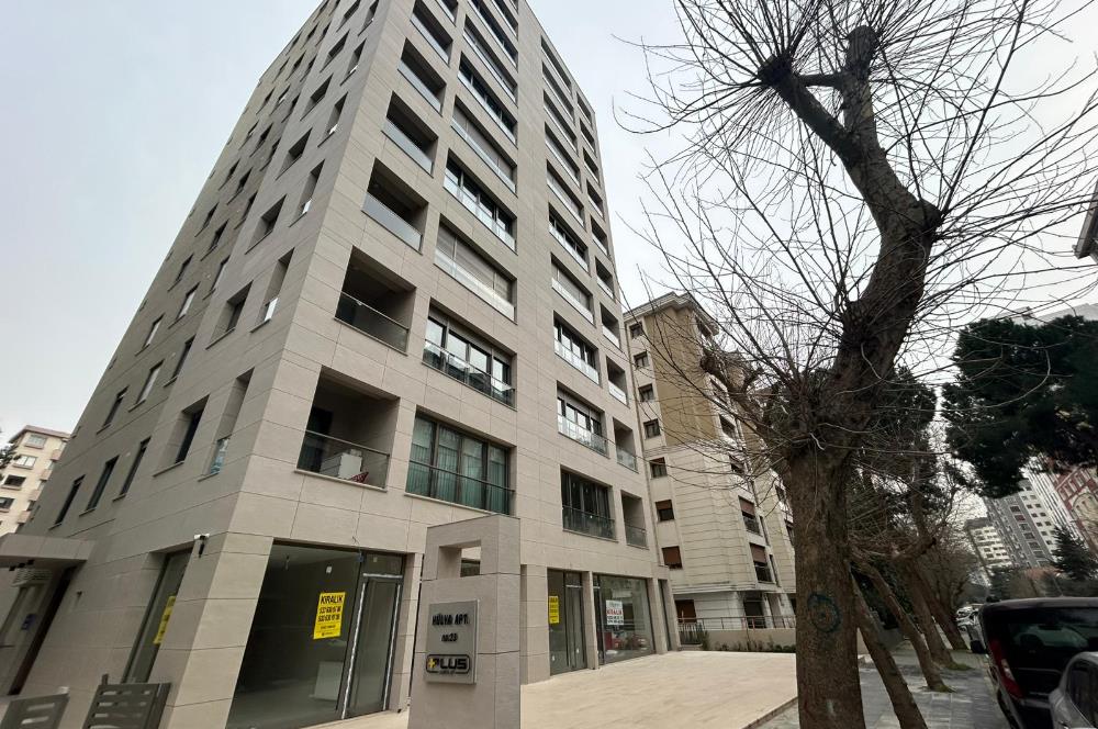 Kozyatağı Kadıpaşa Sokakta yeni 30 m2 SATILIK Dükkan