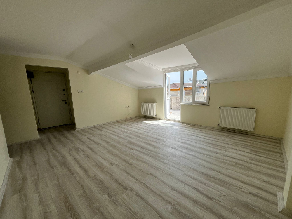 Sultangazi Zübeyde Hanım Mah. İçi Yenilenmiş 1+1 Kiralık Daire