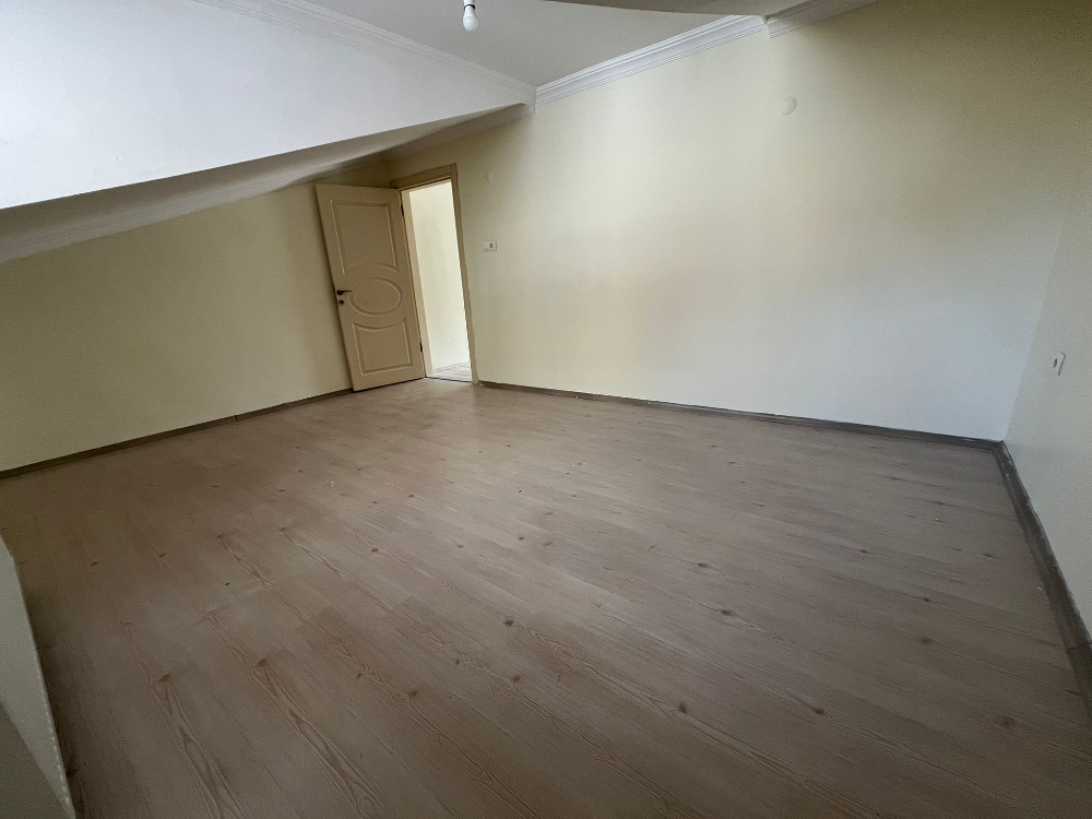 Sultangazi Zübeyde Hanım Mah. İçi Yenilenmiş 1+1 Kiralık Daire