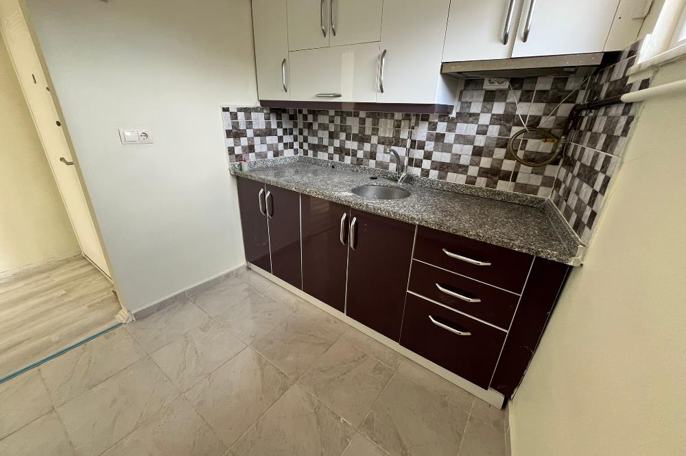 Sultangazi Zübeyde Hanım Mah. İçi Yenilenmiş 1+1 Kiralık Daire