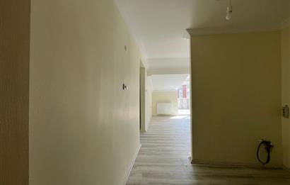 Sultangazi Zübeyde Hanım Mah. İçi Yenilenmiş 1+1 Kiralık Daire