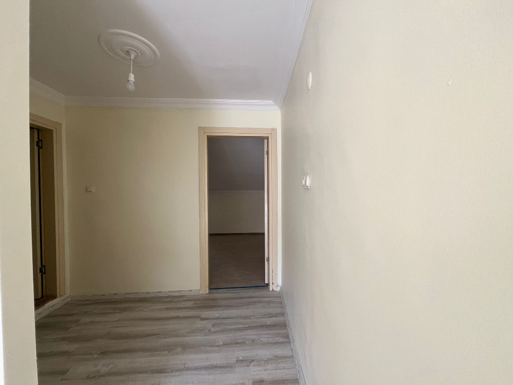 Sultangazi Zübeyde Hanım Mah. İçi Yenilenmiş 1+1 Kiralık Daire