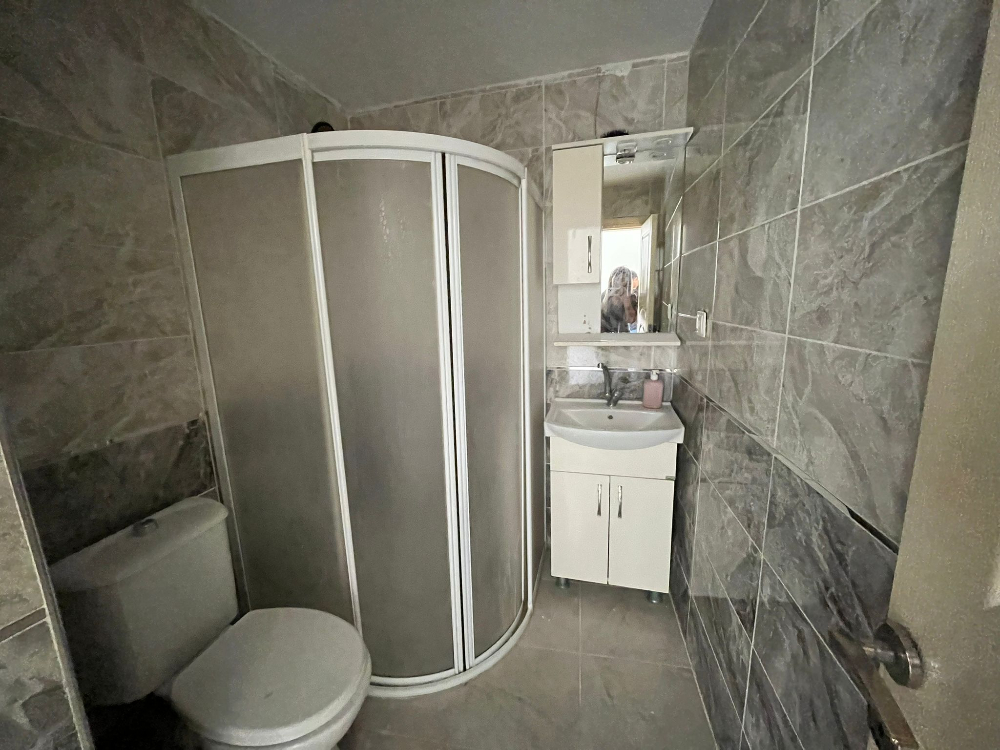 Sultangazi Zübeyde Hanım Mah. İçi Yenilenmiş 1+1 Kiralık Daire