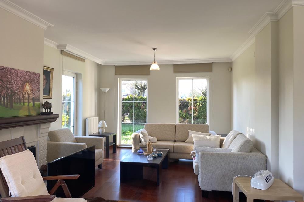 ENKA COUNTRY SİTESİNDE SATILIK LÜKS 5+1 VİLLA