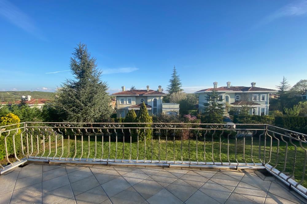 ENKA COUNTRY SİTESİNDE SATILIK LÜKS 5+1 VİLLA