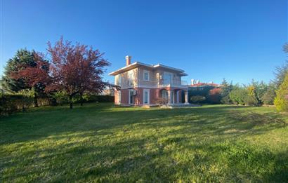 ENKA COUNTRY SİTESİNDE SATILIK LÜKS 5+1 VİLLA