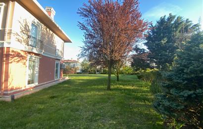 ENKA COUNTRY SİTESİNDE SATILIK LÜKS 5+1 VİLLA