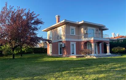 ENKA COUNTRY SİTESİNDE SATILIK LÜKS 5+1 VİLLA