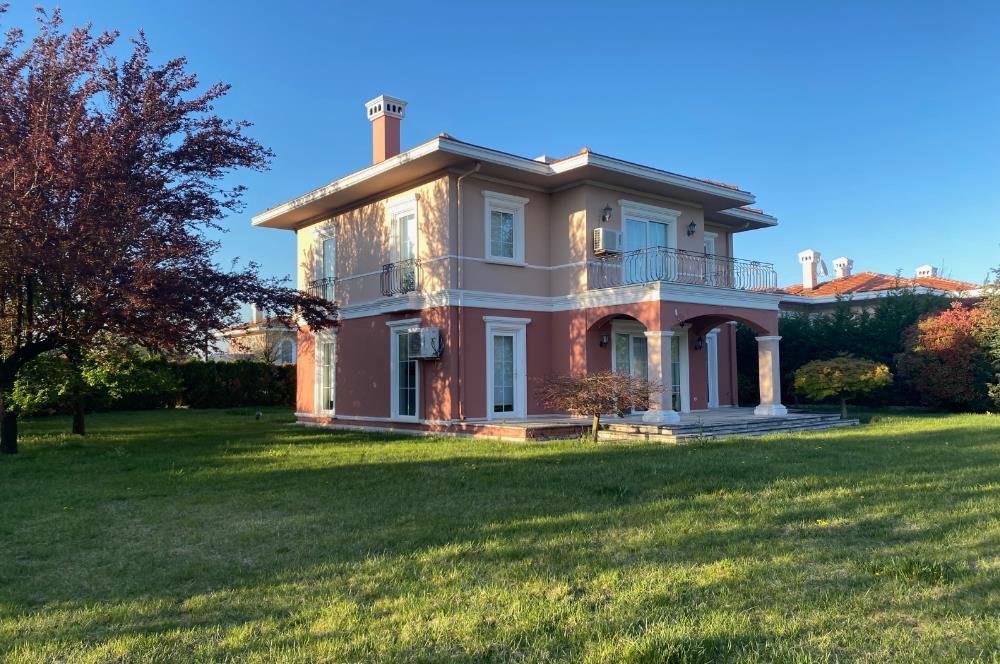 ENKA COUNTRY SİTESİNDE SATILIK LÜKS 5+1 VİLLA