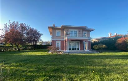 ENKA COUNTRY SİTESİNDE SATILIK LÜKS 5+1 VİLLA