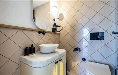 Türkbükü'nde Havuzlu Site İçinde Eşyalı Bahçe Dubleksi