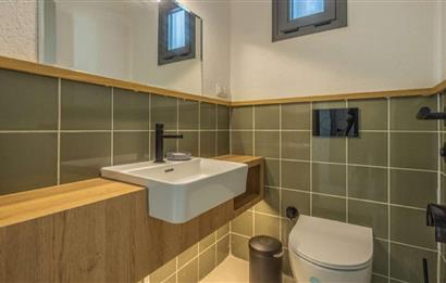 Türkbükü'nde Havuzlu Site İçinde Eşyalı Bahçe Dubleksi