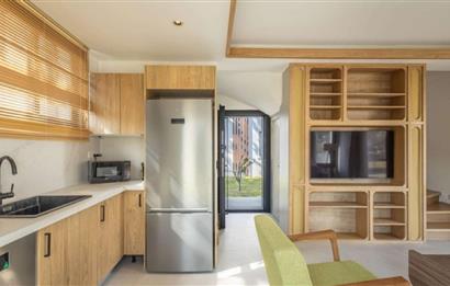 Türkbükü'nde Havuzlu Site İçinde Eşyalı Bahçe Dubleksi