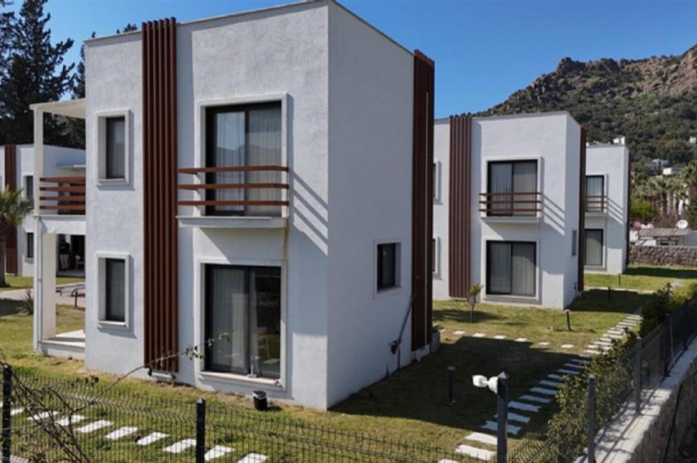 Türkbükü'nde Havuzlu Site İçinde Eşyalı Bahçe Dubleksi