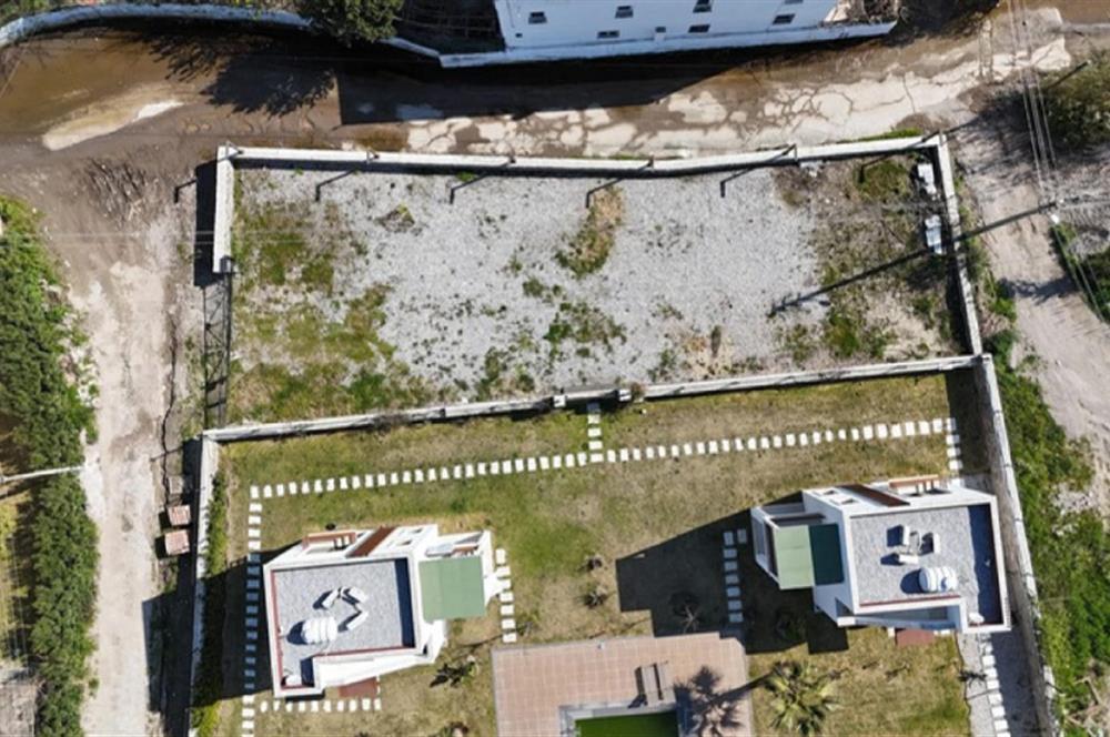 Türkbükü'nde Havuzlu Site İçinde Eşyalı Bahçe Dubleksi