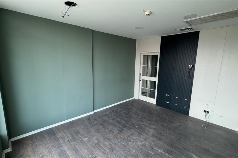 Çukurambar Farilya Residence Prestijli 154m² Ofis 5 Oda