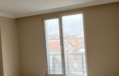 PENDİK ESENLER’DE SİTE İÇİNDE SATILIK SIFIR 2+1