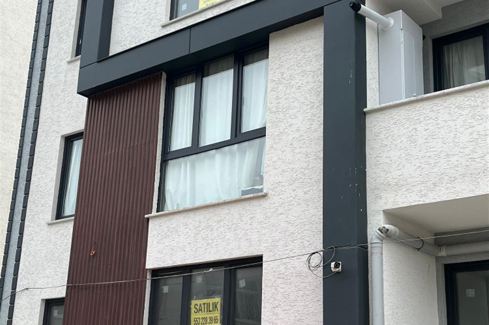 PENDİK ESENLER’DE SİTE İÇİNDE SATILIK SIFIR 2+1
