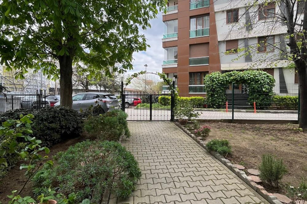 BOSTANCI MERKEZDE MÜKEMMEL KONUMDA SİTE İÇİNDE SATILIK 3+1