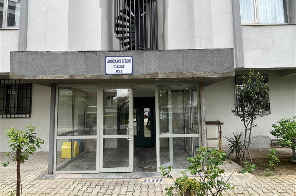 BOSTANCI MERKEZDE MÜKEMMEL KONUMDA SİTE İÇİNDE SATILIK 3+1