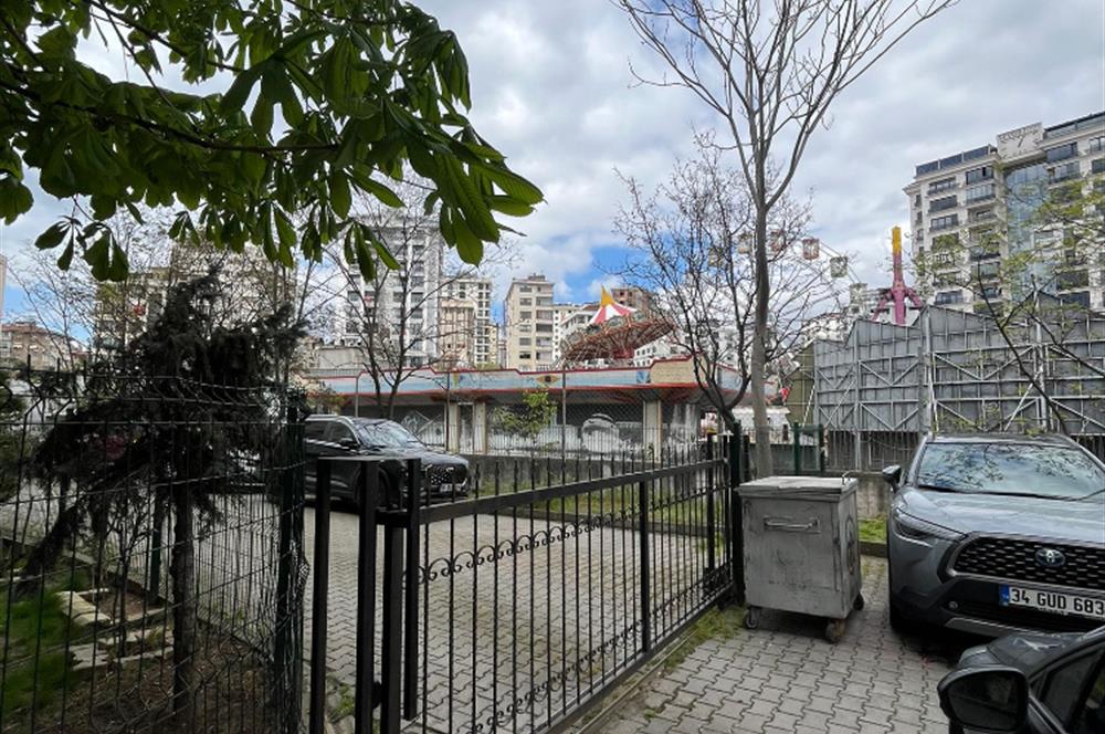 BOSTANCI MERKEZDE MÜKEMMEL KONUMDA SİTE İÇİNDE SATILIK 3+1