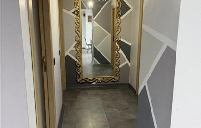 ÇAYIROVA'DA KÜLTÜR MERKEZİ KARŞISI 3 KATLI FIRSAT SATILIK DÜKKAN