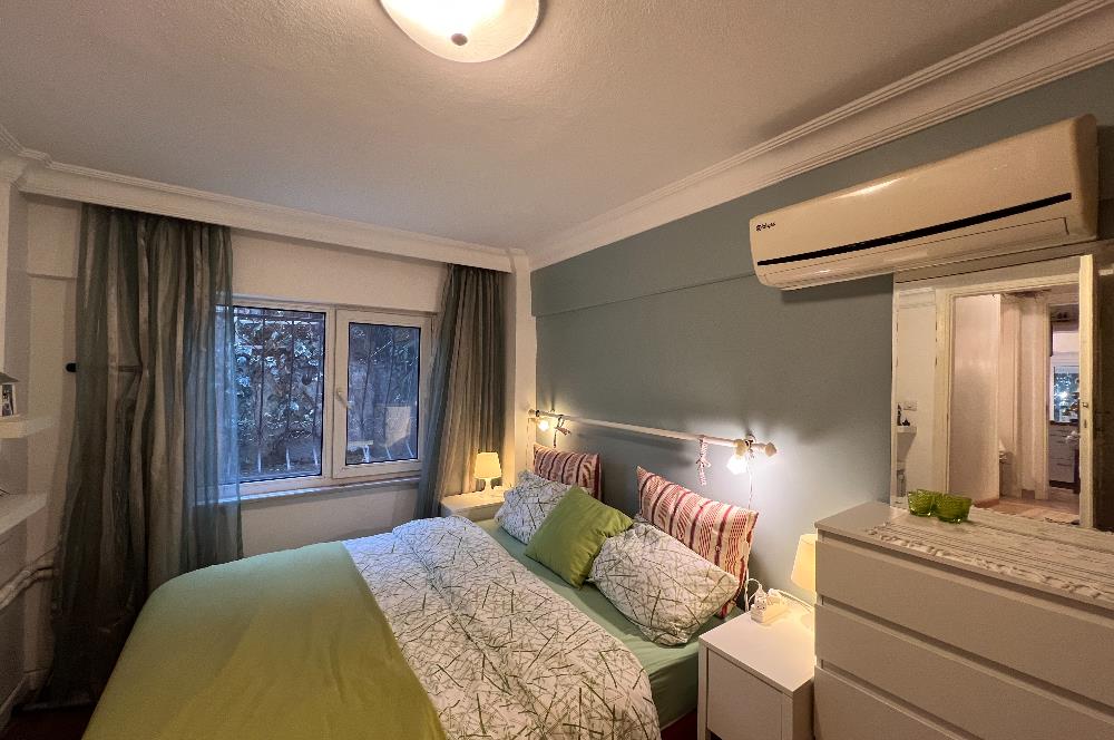 BÜYÜKADA'da YAZ DÖNEMİ AYLIK 2+1 98 M2 BAHÇE KATI KİRALIK DAİRE