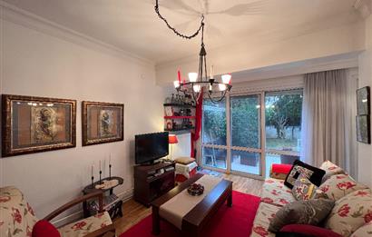 BÜYÜKADA'da YAZ DÖNEMİ AYLIK 2+1 98 M2 BAHÇE KATI KİRALIK DAİRE