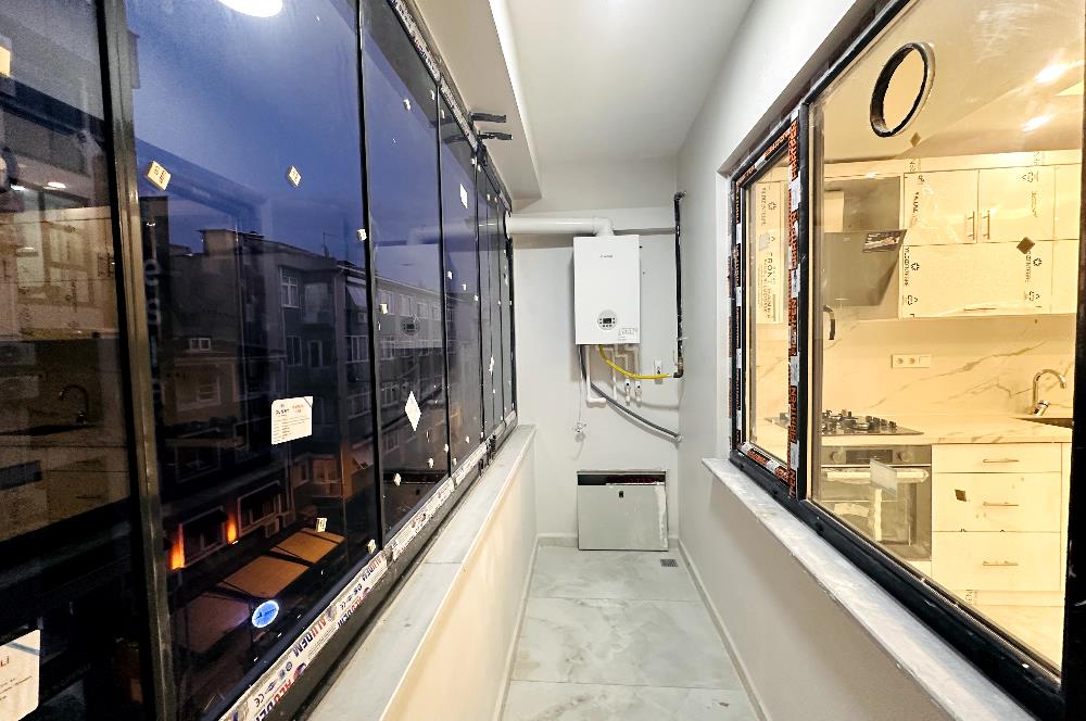 BAKIRKÖY MERKEZDE KAPALI OTOPARKLI SIFIR BİNADA SATILIK 3+1