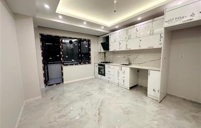 BAKIRKÖY MERKEZDE KAPALI OTOPARKLI SIFIR BİNADA SATILIK 3+1