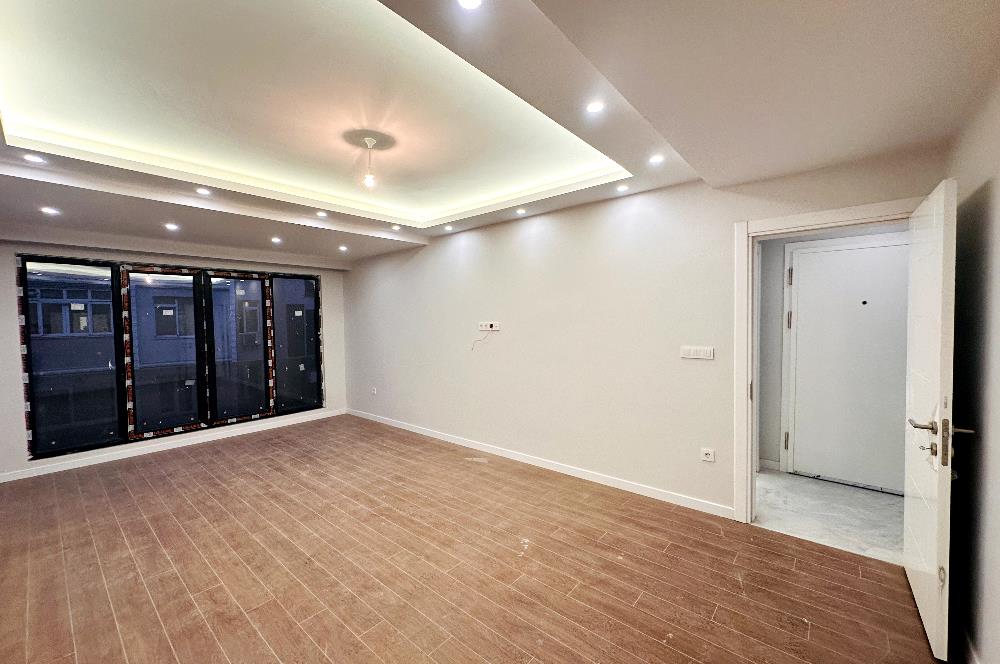 BAKIRKÖY MERKEZDE KAPALI OTOPARKLI SIFIR BİNADA SATILIK 3+1