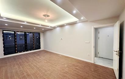 BAKIRKÖY MERKEZDE KAPALI OTOPARKLI SIFIR BİNADA SATILIK 3+1